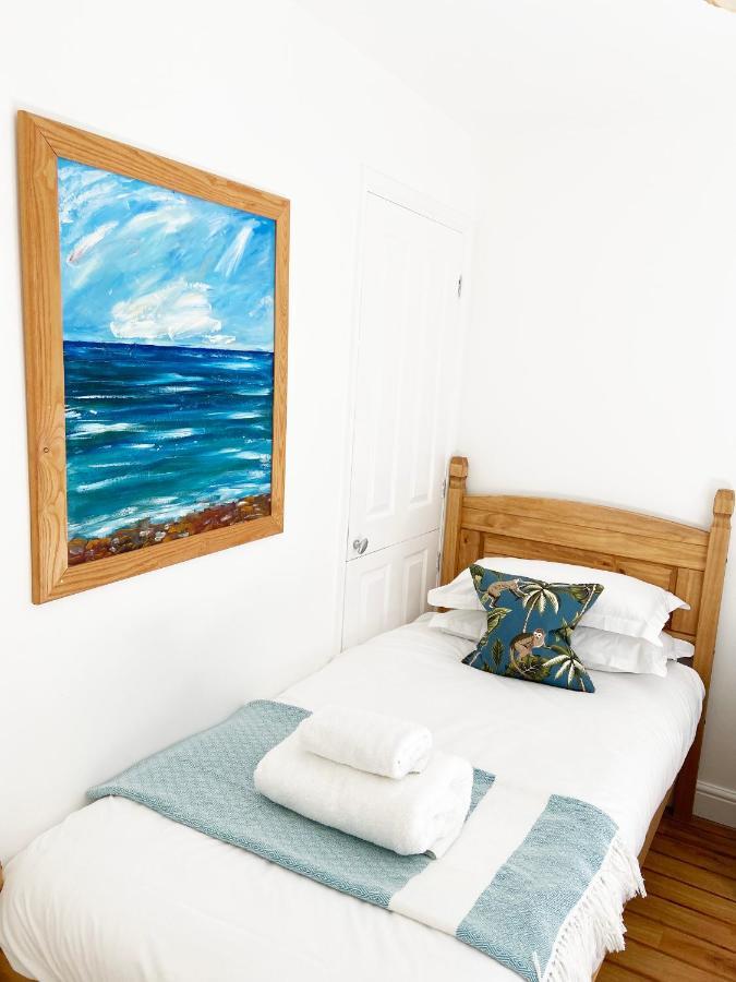 Tolcarne Beach Apartments New Quay Exterior foto